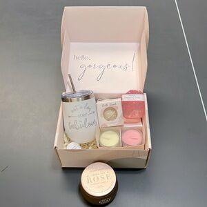 NWT Hello Gorgeous birthday Spa gift set 💖